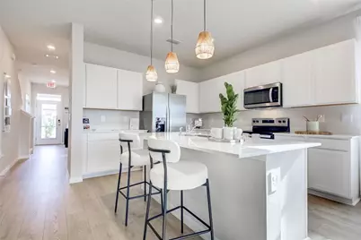 12723 Iris Blossom Road, Sarasota, FL 34238 - Photo 7