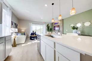 12723 Iris Blossom Rd, Sarasota, FL 34238 - Photo 5