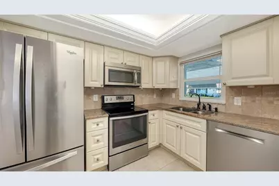 2603 Riverbluff Parkway #V141, Sarasota, FL 34231 - Photo 19