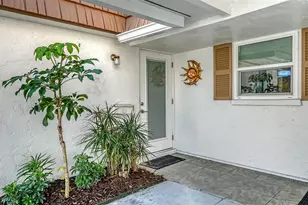 2603 Riverbluff Pkwy, Sarasota, FL 34231 - Photo 3