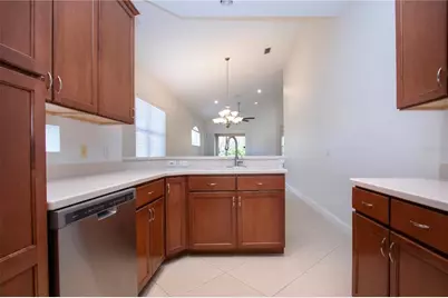 7519 Birds Eye Terrace, Bradenton, FL 34203 - Photo 37