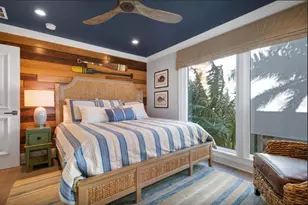 110 10th St S, Bradenton Beach, FL 34217 - Photo 15