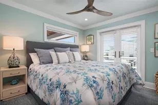 110 10th St S, Bradenton Beach, FL 34217 - Photo 25