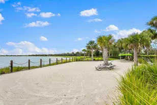 7865 Mainsail Ln, Sarasota, FL 34240 - Photo 67