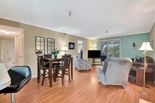 6304 Pointe West Blvd, Bradenton, FL 34209 - Photo 9