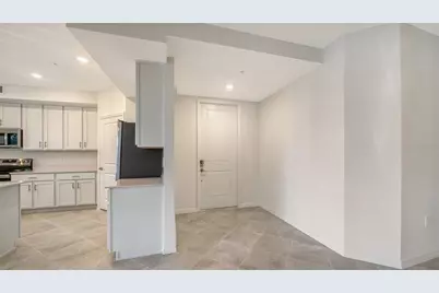 5624 Summit Pointe Circle #104, Bradenton, FL 34210 - Photo 17