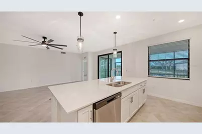 5624 Summit Pointe Circle #104, Bradenton, FL 34210 - Photo 15