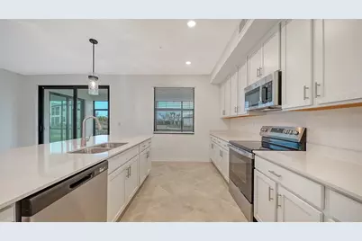 5624 Summit Pointe Circle #104, Bradenton, FL 34210 - Photo 11