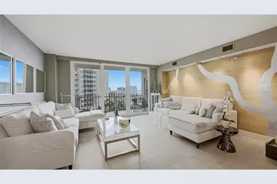 1212 Benjamin Franklin Drive #907, Sarasota, FL 34236 - Photo 13