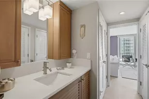 1212 Benjamin Franklin Dr, Sarasota, FL 34236 - Photo 27