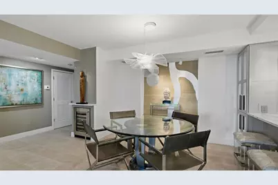 1212 Benjamin Franklin Drive #907, Sarasota, FL 34236 - Photo 3