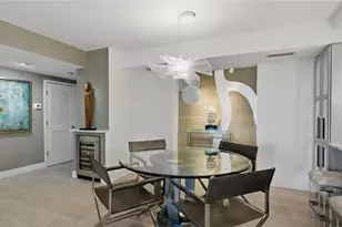 1212 Benjamin Franklin Dr, Sarasota, FL 34236 - Photo 3