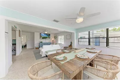 2111 Avenue B, Bradenton Beach, FL 34217 - Photo 3