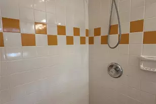 2111 Avenue B, Bradenton Beach, FL 34217 - Photo 17