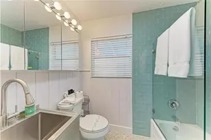 2111 Avenue B, Bradenton Beach, FL 34217 - Photo 21