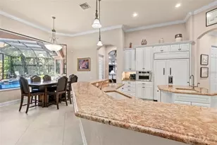 6808 Belmont Ct, Lakewood Ranch, FL 34202 - Photo 11