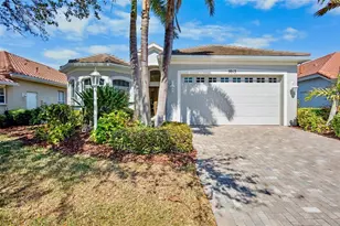 5013 Hanging Moss Ln, Sarasota, FL 34238 - Photo 1