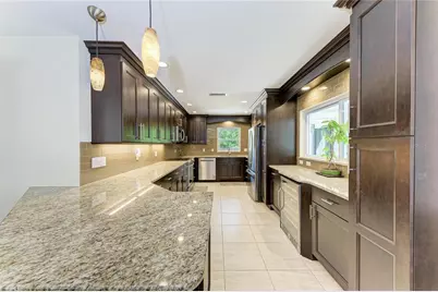 5507 Contento Drive, Sarasota, FL 34242 - Photo 17
