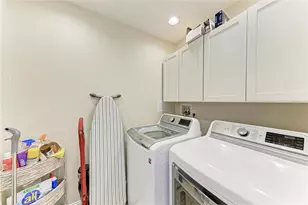 5507 Contento Dr, Sarasota, FL 34242 - Photo 35