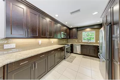 5507 Contento Drive, Sarasota, FL 34242 - Photo 17