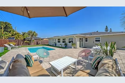 6802 Roxbury Drive, Sarasota, FL 34231 - Photo 29