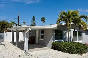 200 140th Ave E, Madeira Beach, FL 33708 - Photo 3