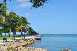 1305 4th St, Sarasota, FL 34236 - Photo 9