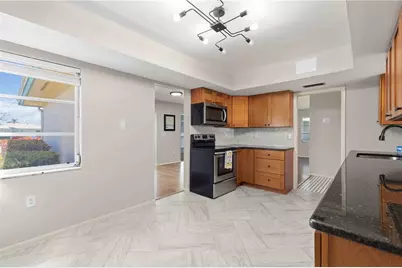 7011 9th Avenue W, Bradenton, FL 34209 - Photo 13