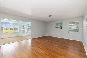 7011 9th Ave W, Bradenton, FL 34209 - Photo 3