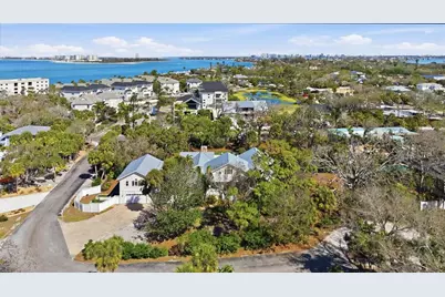 4839 Givens Court, Sarasota, FL 34242 - Photo 3