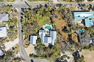 4839 Givens Ct, Sarasota, FL 34242 - Photo 3