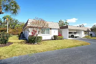 5469 Riverbluff Cir, Sarasota, FL 34231 - Photo 3