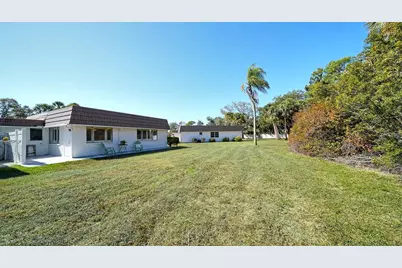 5469 Riverbluff Circle #42, Sarasota, FL 34231 - Photo 29