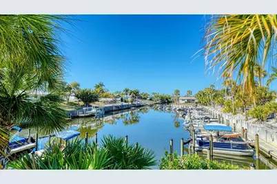 5469 Riverbluff Circle #42, Sarasota, FL 34231 - Photo 47