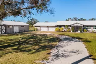 2222 SE McClelland Dr, Arcadia, FL 34266 - Photo 1