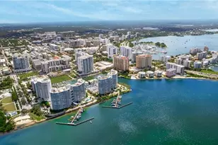 1305 4th St, Sarasota, FL 34236 - Photo 9