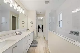 941 Crosswind Ave, Sarasota, FL 34240 - Photo 25