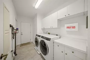 4882 Greymoss Ln, Sarasota, FL 34233 - Photo 39