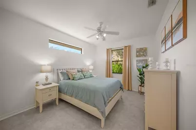 4882 Greymoss Lane, Sarasota, FL 34233 - Photo 31