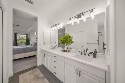 4882 Greymoss Lane, Sarasota, FL 34233 - Photo 27