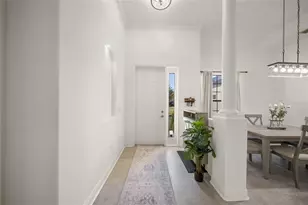 4882 Greymoss Ln, Sarasota, FL 34233 - Photo 11