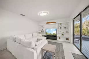 4882 Greymoss Ln, Sarasota, FL 34233 - Photo 21