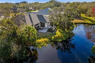 4882 Greymoss Ln, Sarasota, FL 34233 - Photo 51