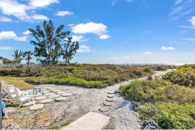 5635 Gulf Of Mexico Drive #202, Longboat Key, FL 34228 - Photo 51