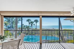 5635 Gulf of Mexico Dr, Longboat Key, FL 34228 - Photo 39