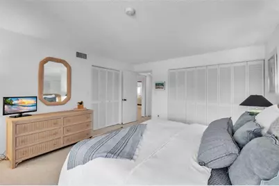 5635 Gulf Of Mexico Drive #202, Longboat Key, FL 34228 - Photo 33