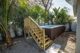 316 27th St W, Bradenton, FL 34205 - Photo 39