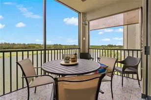 7015 River Hammock Dr, Bradenton, FL 34212 - Photo 3