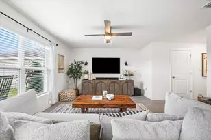 2923 Rock Sound St, Bradenton, FL 34208 - Photo 7