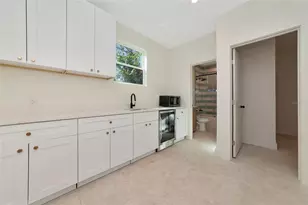 316 27th St W, Bradenton, FL 34205 - Photo 41